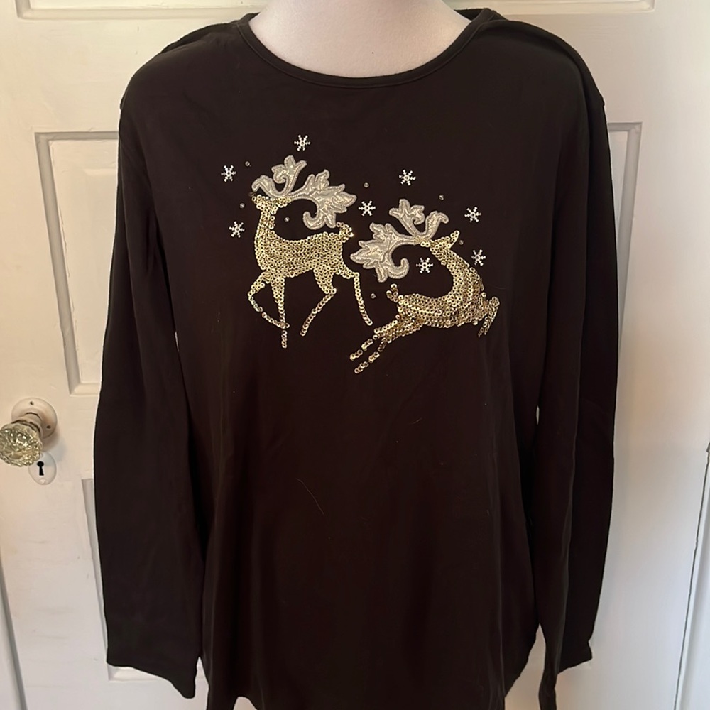 Women Christmas long sleeve cotton & polyester, size XL, black & gold $29.